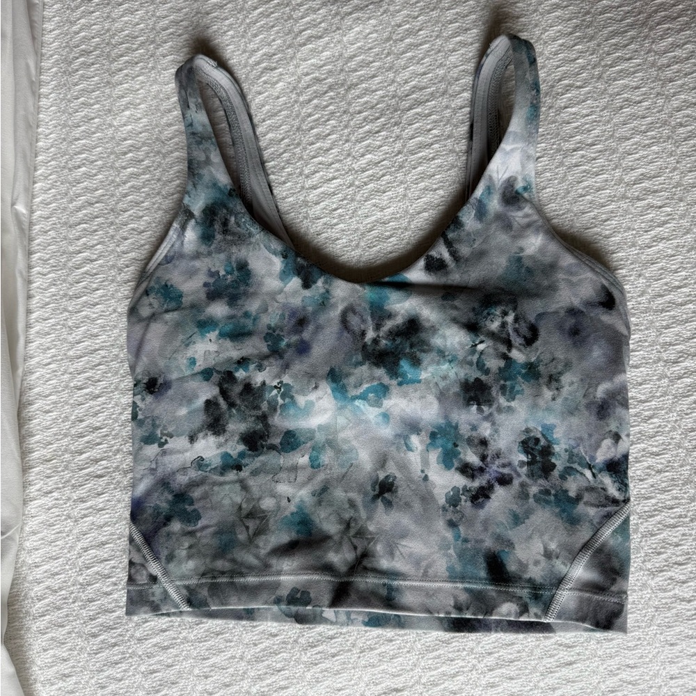 Lululemon Align Cropped Tank in Kaleidofloral. Size 2🩵